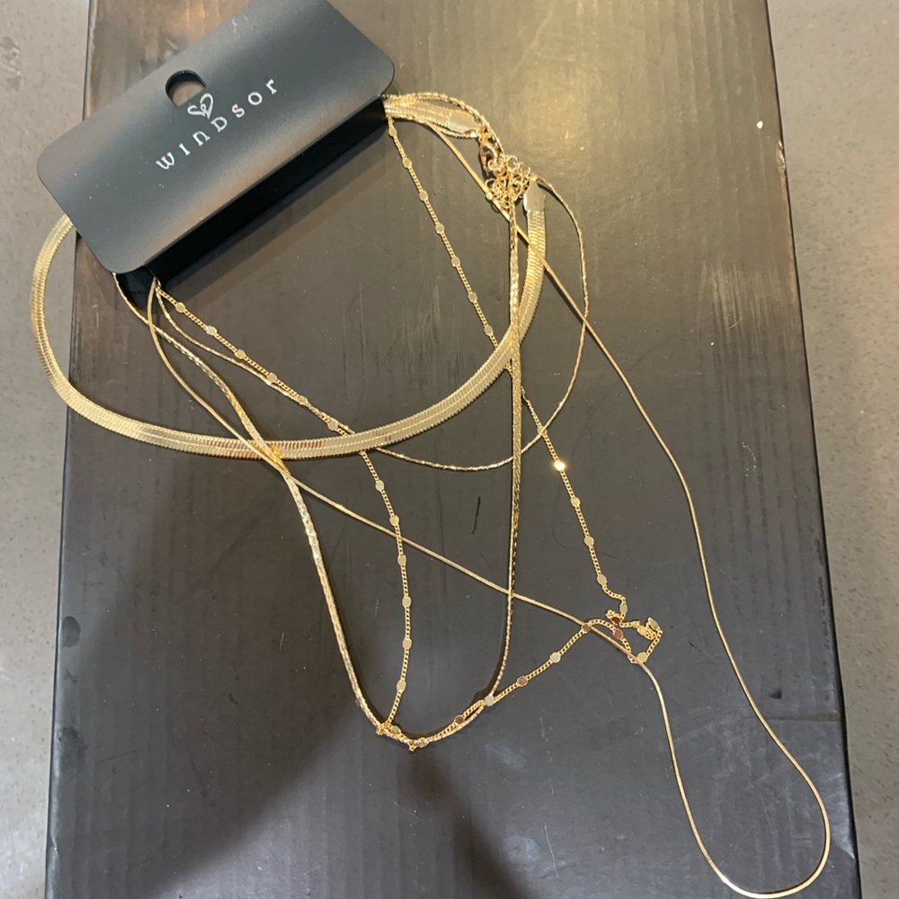 Windsor necklace